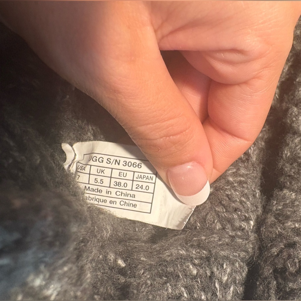 UGG Australia Lattice Cardy Tall Knit Winter Boots - Picture 9 of 9